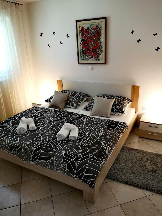 Apartman Olga 우마그 외부 사진